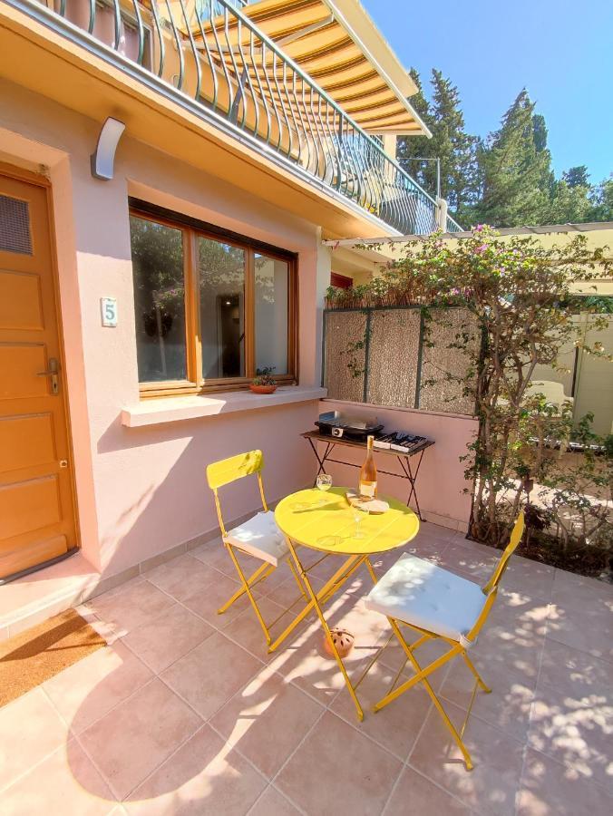 Charmant Studio Lavandou - 500M Plage Le Lavandou Exterior foto